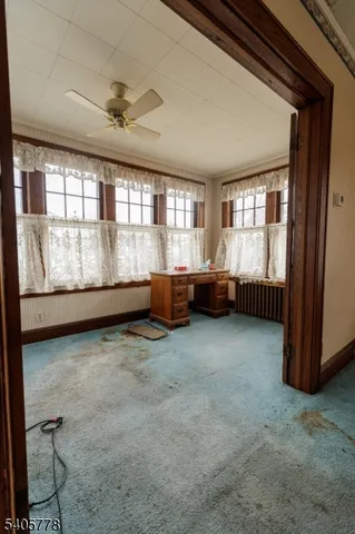 $499,000 | 142 West Gibbons Street, Linden, NJ 07036