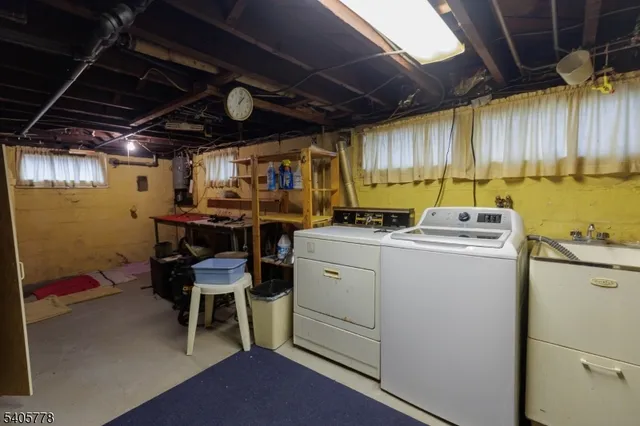 $499,000 | 142 West Gibbons Street, Linden, NJ 07036