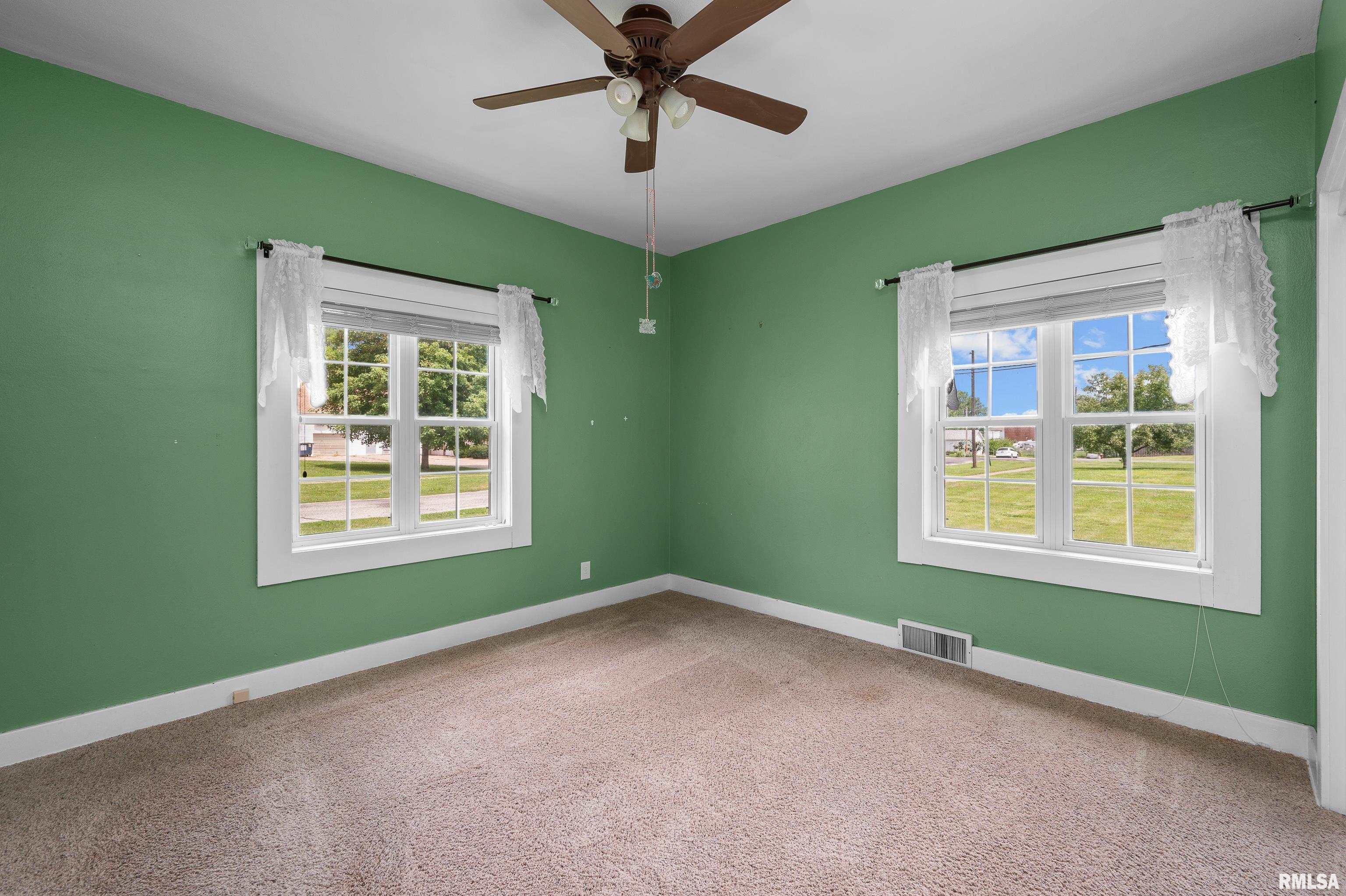 1402 18th Avenue Viola, IL 61486 - Photo 25 of 30