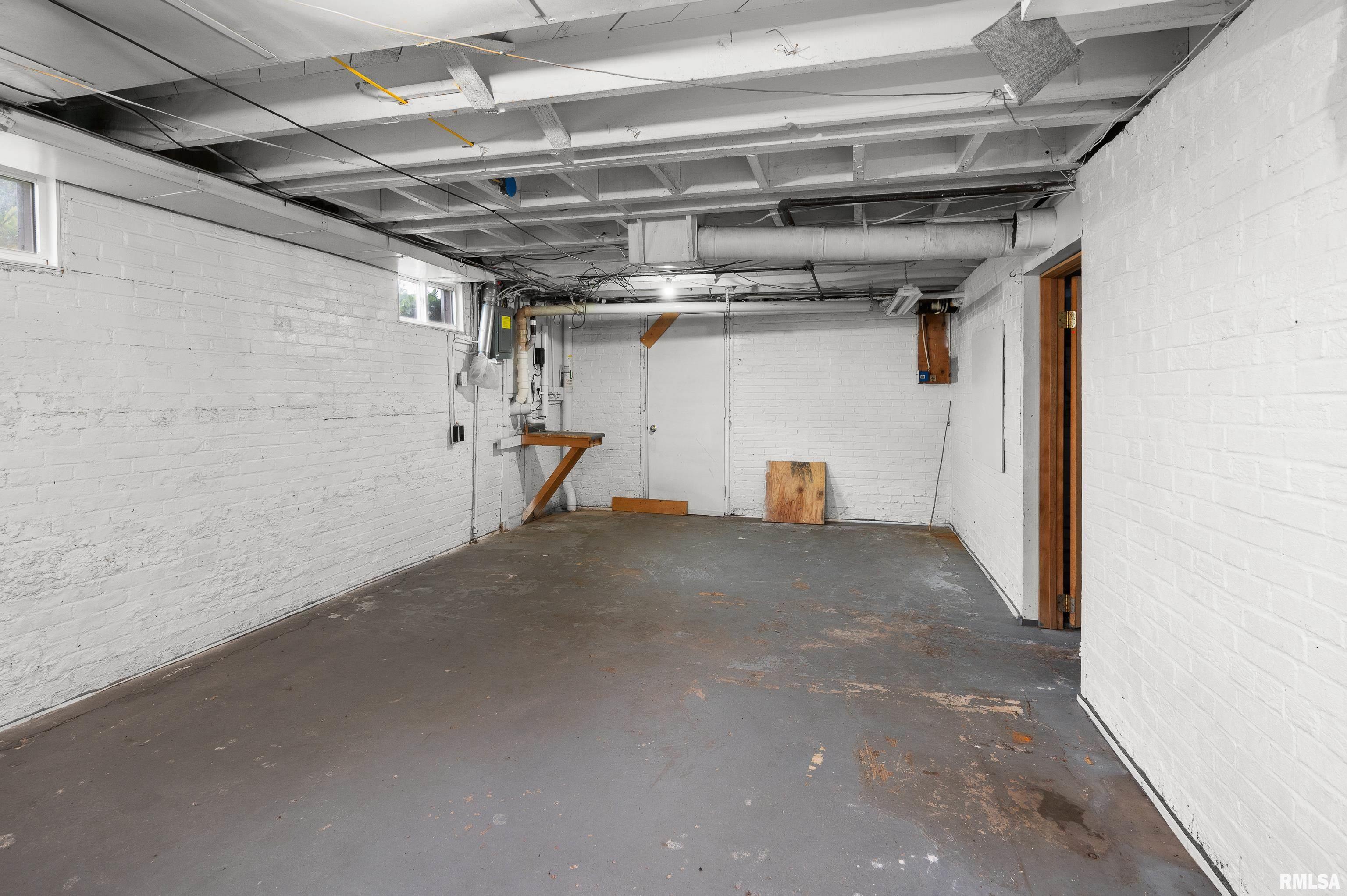 1402 18th Avenue Viola, IL 61486 - Photo 28 of 30