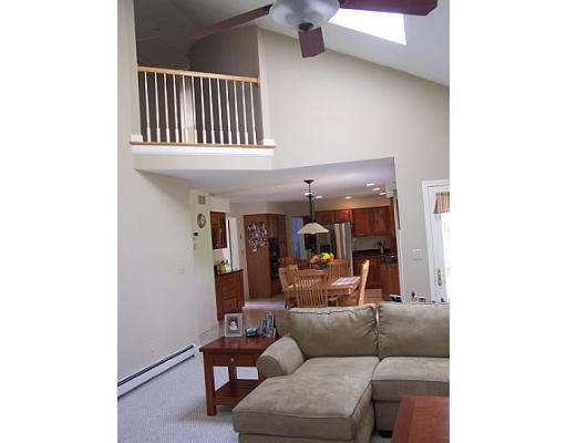 7 Forest Edge Road Easton, MA 02375 - Photo 6 of 15 Gallery Image 6