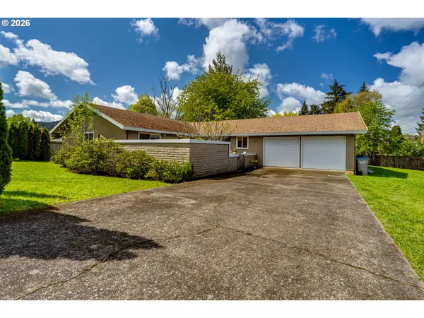 $489,999 | 1812 Brittany Street, Eugene, OR 97405