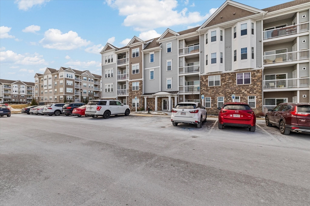 4203 Peters Farm Way, Unit 4203 Westborough, MA 01581 - Photo 32 of 34