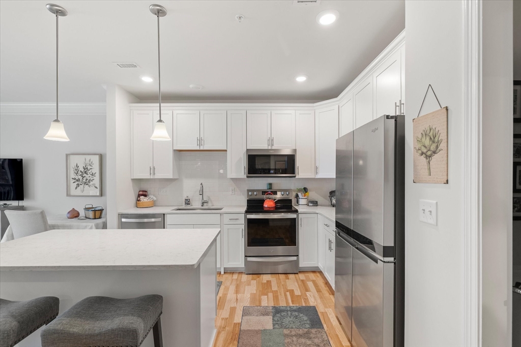 4203 Peters Farm Way, Unit 4203 Westborough, MA 01581 - Photo 5 of 34