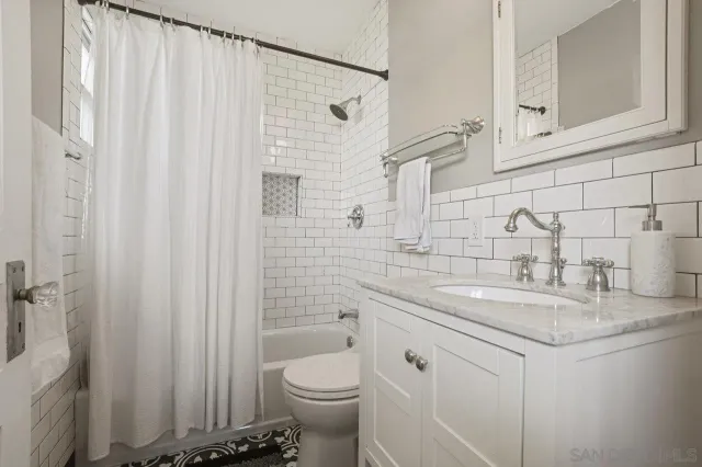 $2,299,000 | 4586-4590 Arizona Street, San Diego, CA 92116