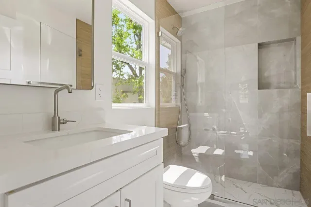 $2,299,000 | 4586-4590 Arizona Street, San Diego, CA 92116