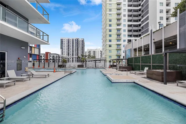 $2,850 | 1010 Southwest 2nd Avenue, Unit 710, Miami, FL 33130