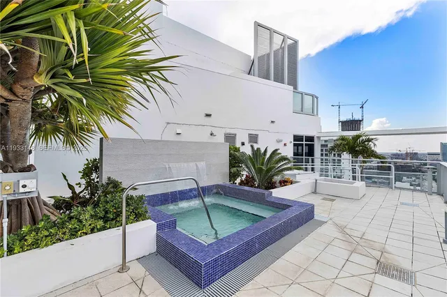 $2,850 | 1010 Southwest 2nd Avenue, Unit 710, Miami, FL 33130