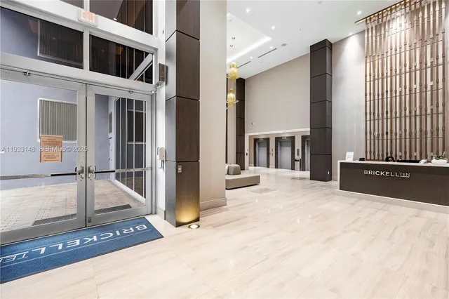 $2,850 | 1010 Southwest 2nd Avenue, Unit 710, Miami, FL 33130