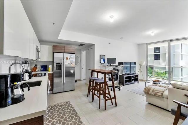 $2,850 | 1010 Southwest 2nd Avenue, Unit 710, Miami, FL 33130