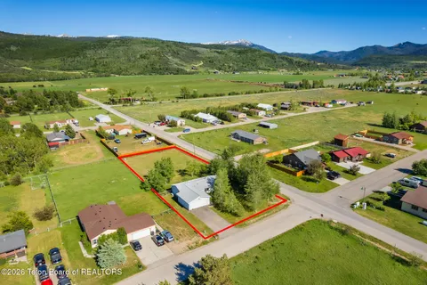 $670,000 | 7979 Coyote Lane, Victor, ID 83455