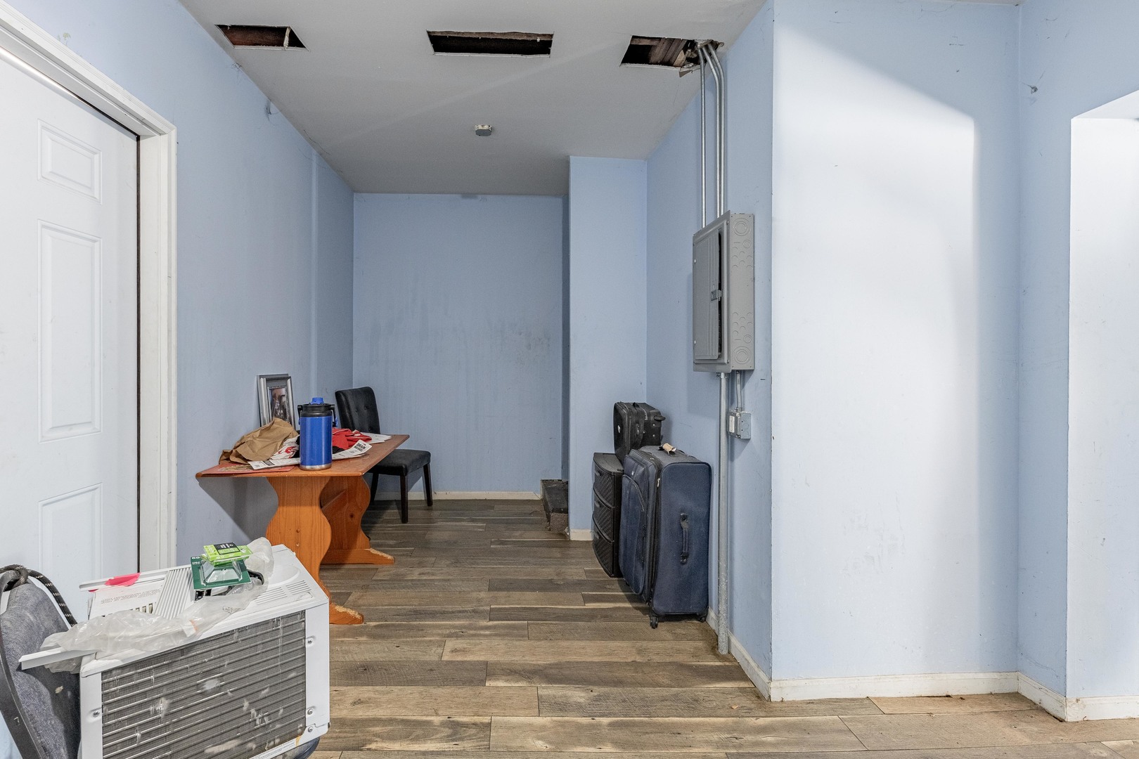 1638 South Pulaski Road Chicago, IL 60623 - Photo 11 of 22 a living room with furniture and a window