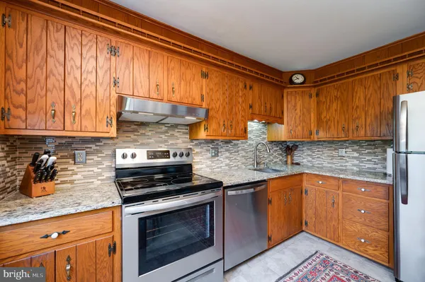 $425,000 | 215 East Spruce Street, Gilbertsville, PA 19525