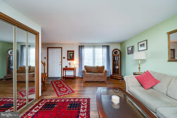 $425,000 | 215 East Spruce Street, Gilbertsville, PA 19525