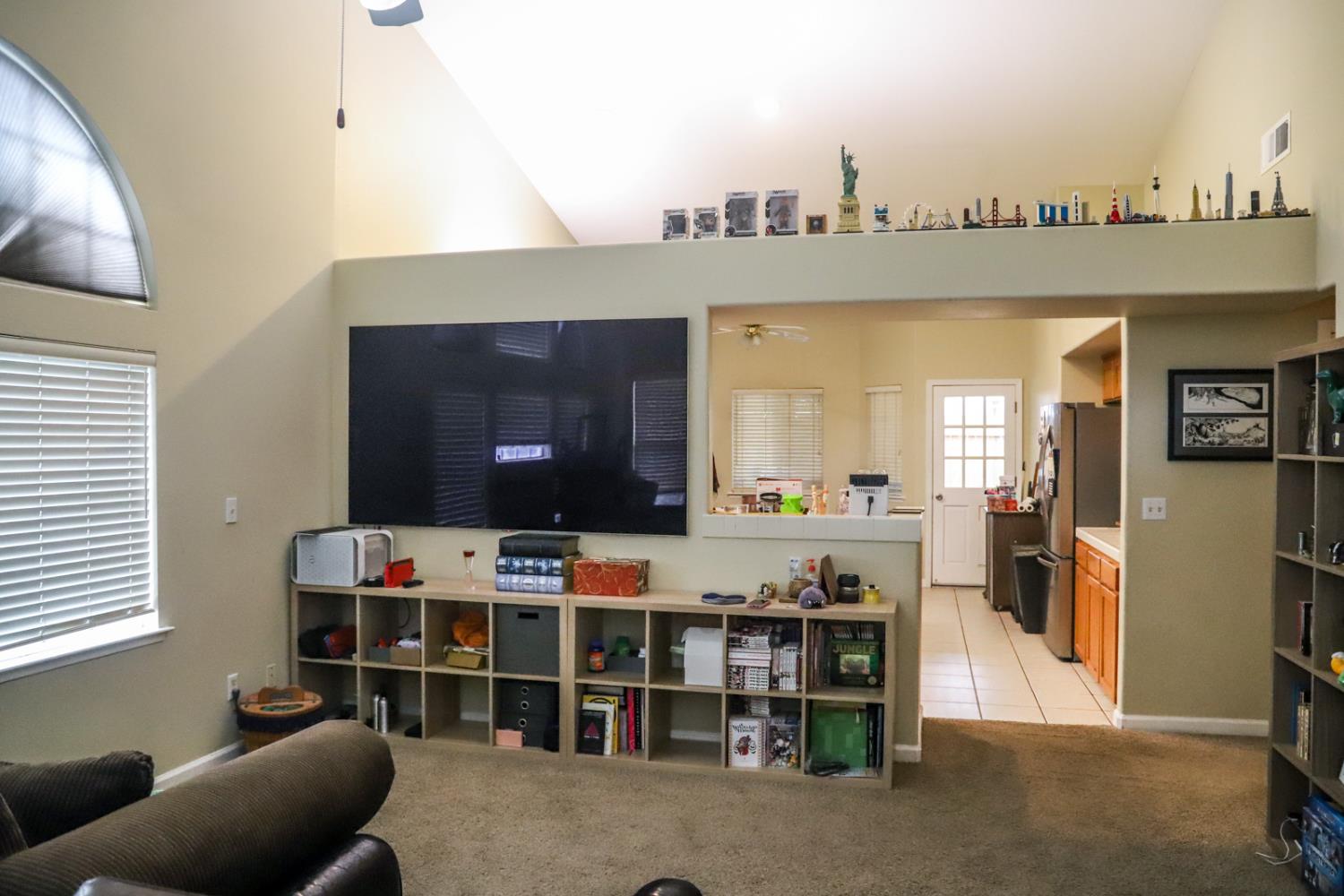 2098 East Revere Road Fresno, CA 93720 - Photo 5 of 19