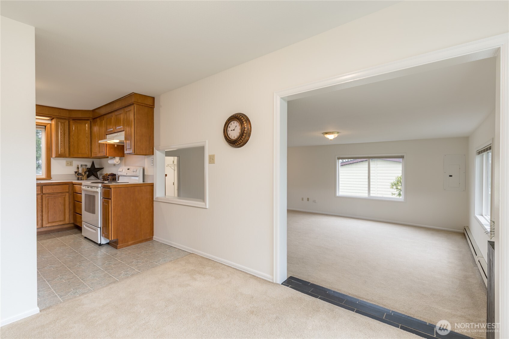 9229 South 200th Street Kent, WA 98031 - Photo 15 of 34