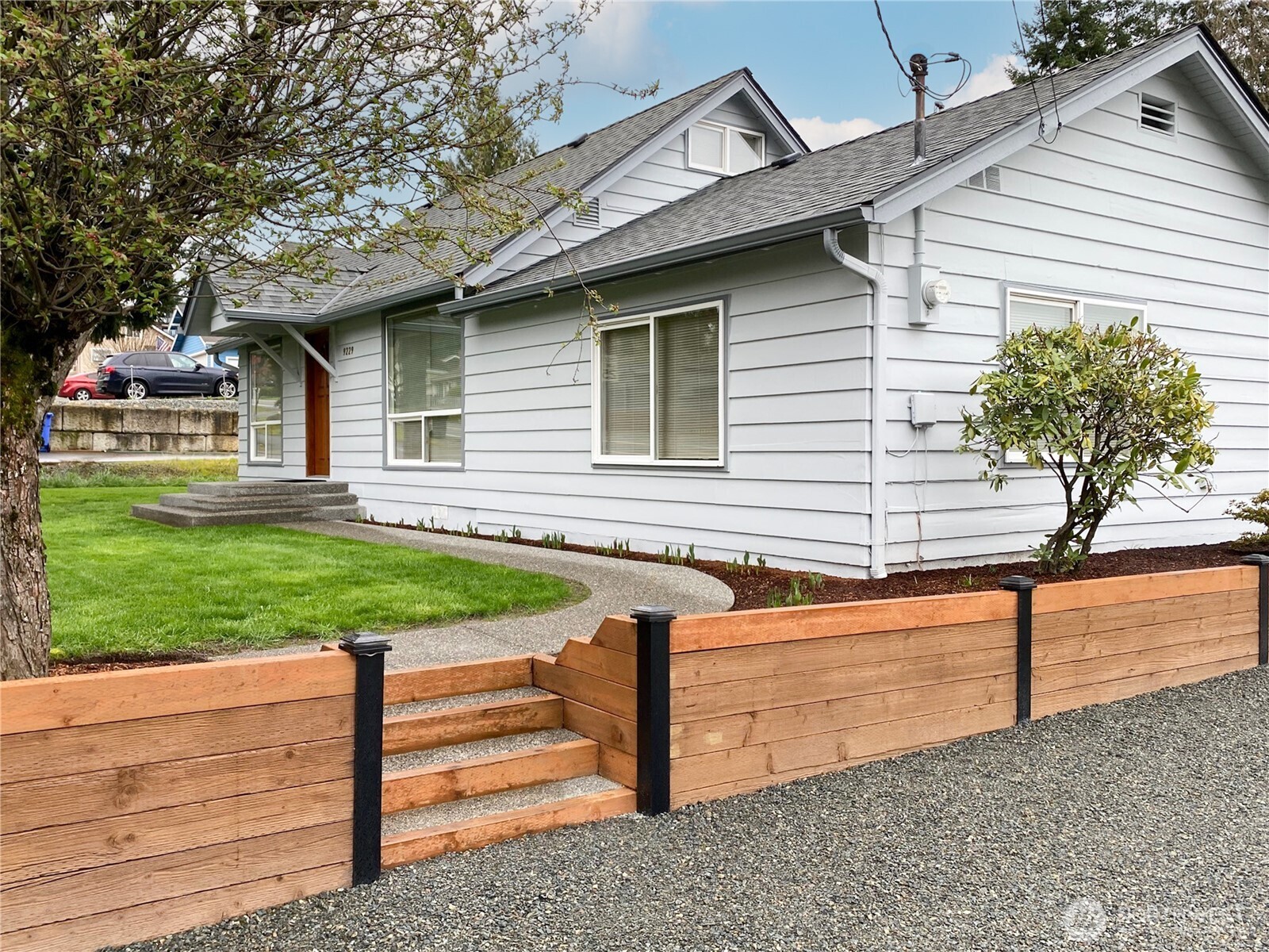 9229 South 200th Street Kent, WA 98031 - Photo 3 of 34