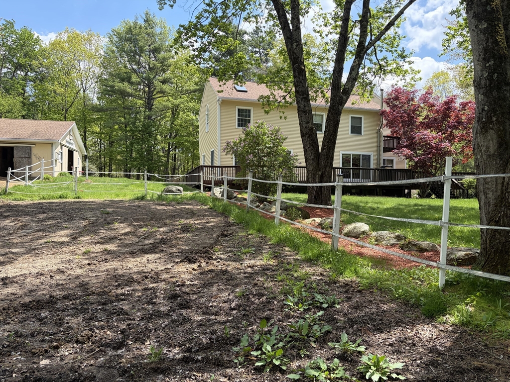 522 Greenville Road Ashby, MA 01431 - Photo 31 of 38