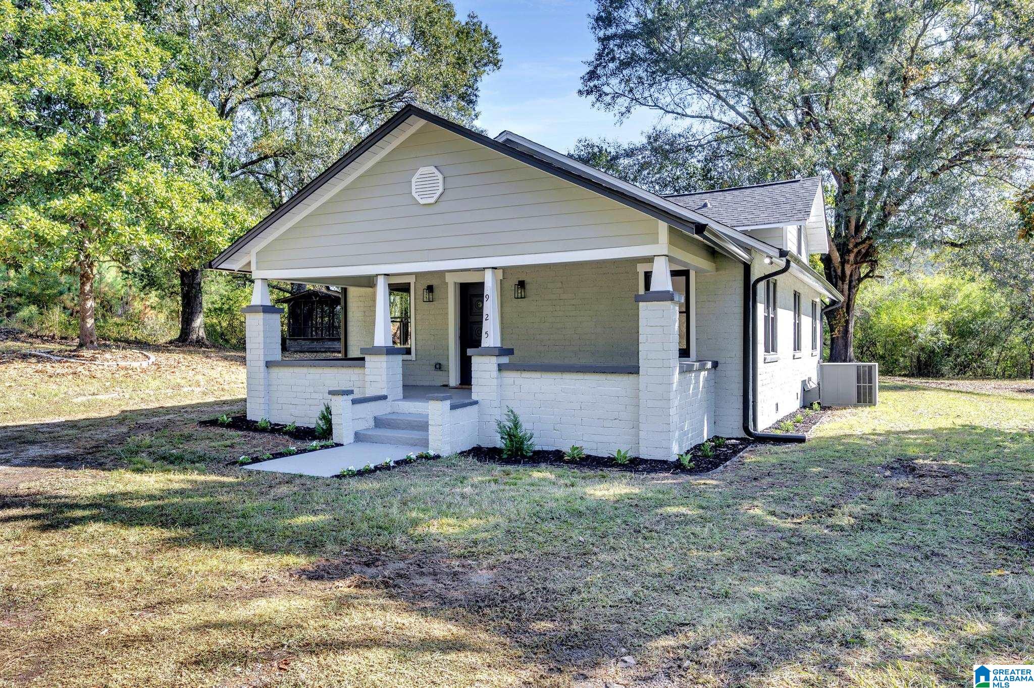 925 Loop Road Warrior, AL 35180 - Photo 2 of 28