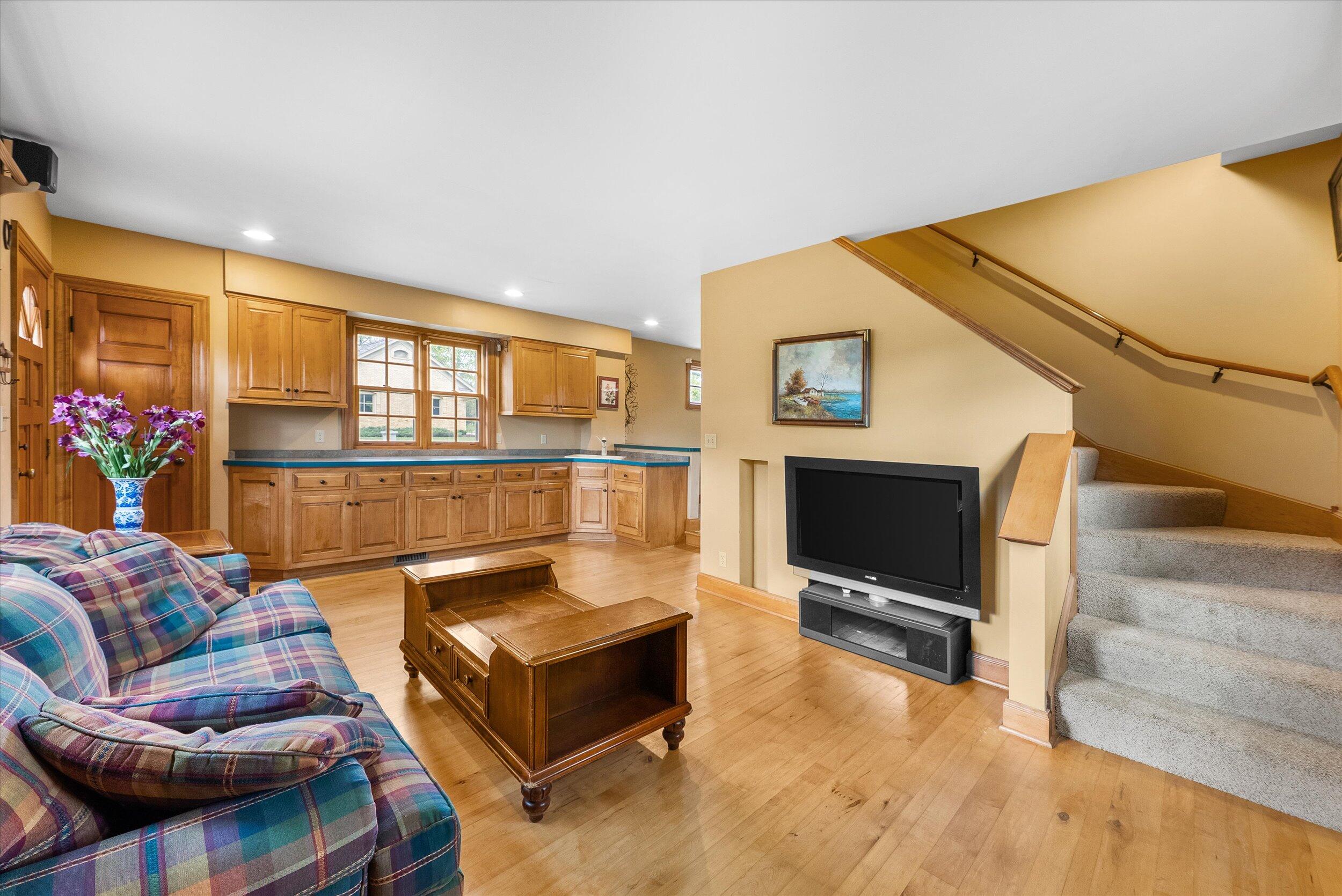 7918 Pleasant Valley Road Saukville, WI 53080 - Photo 61 of 117 058-Living Area (Carriage House)