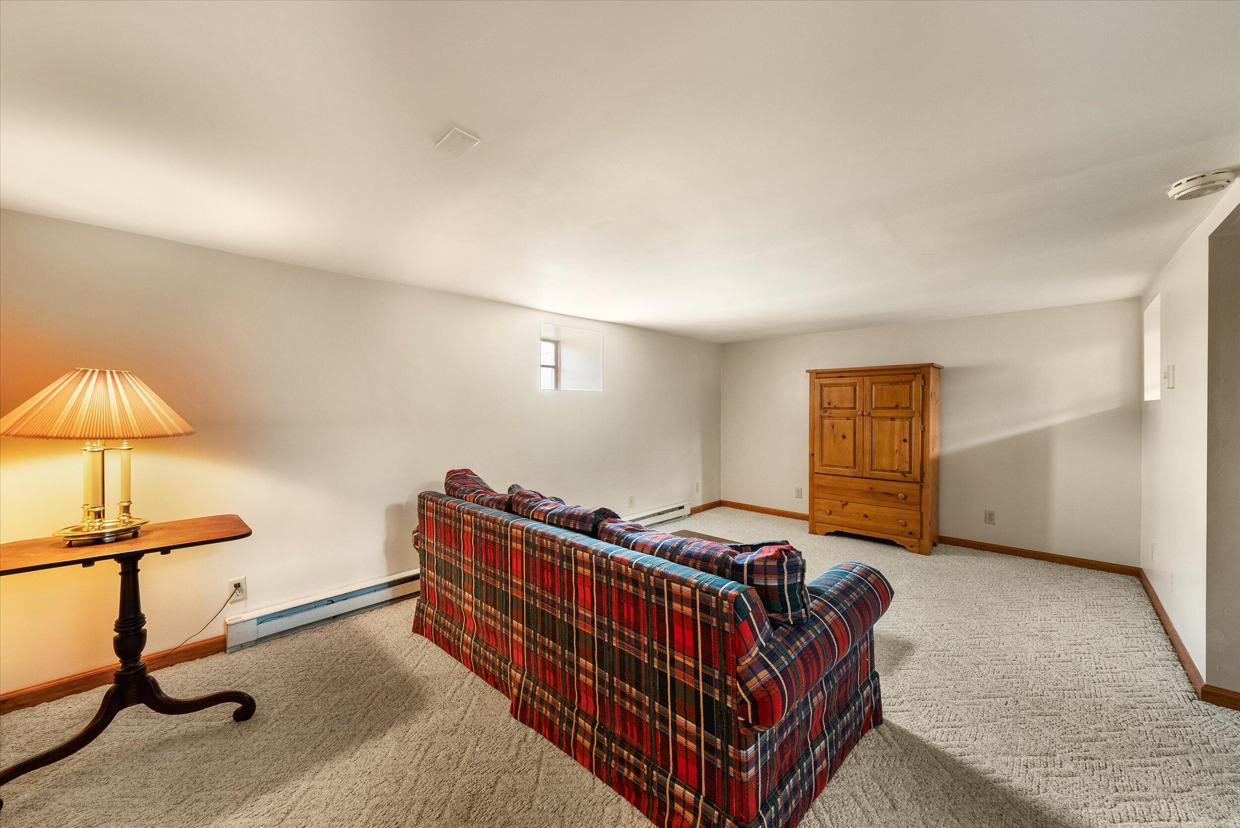 7918 Pleasant Valley Road Saukville, WI 53080 - Photo 94 of 117 Barn Lounge