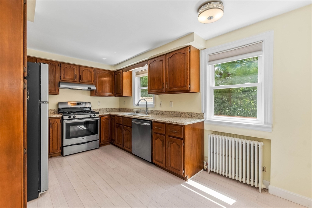 42 Stoughton Road Dedham, MA 02026 - Photo 7 of 29 Gallery Image 7