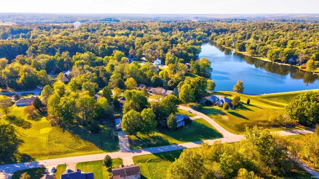 $249,900 | 420 South Ornament East, Santa Claus, IN 47579