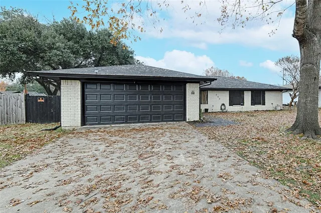 $275,000 | 540 Edgewood Avenue, Corsicana, TX 75110