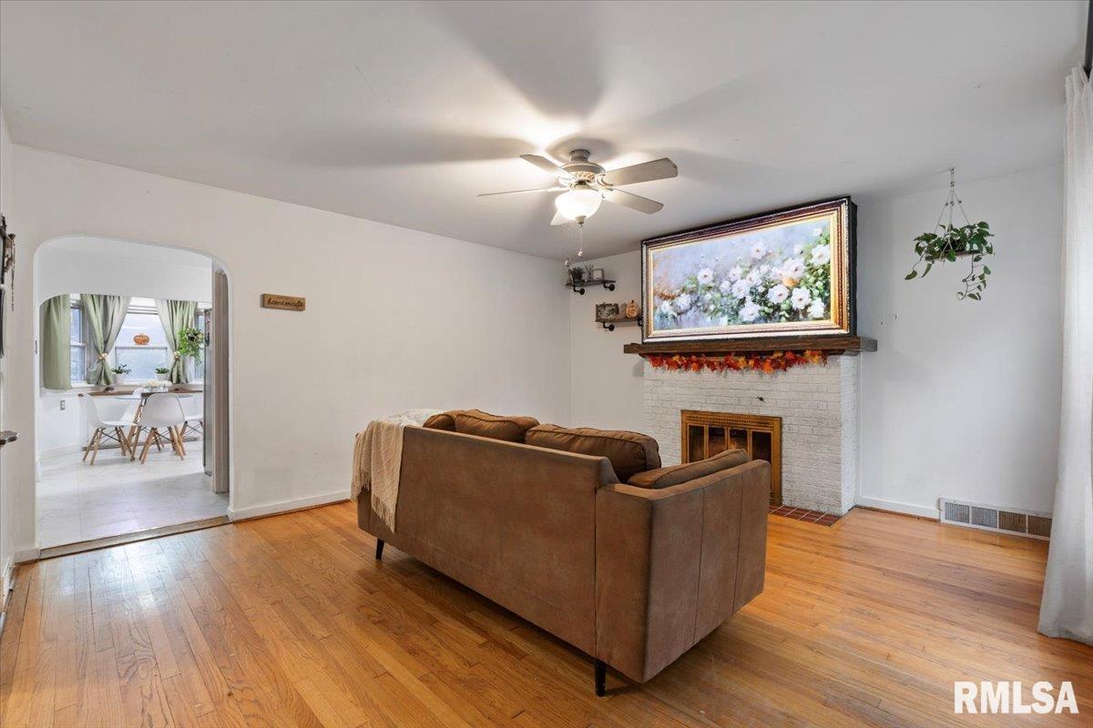 2332 14th Avenue Moline, IL 61265 - Photo 15 of 41