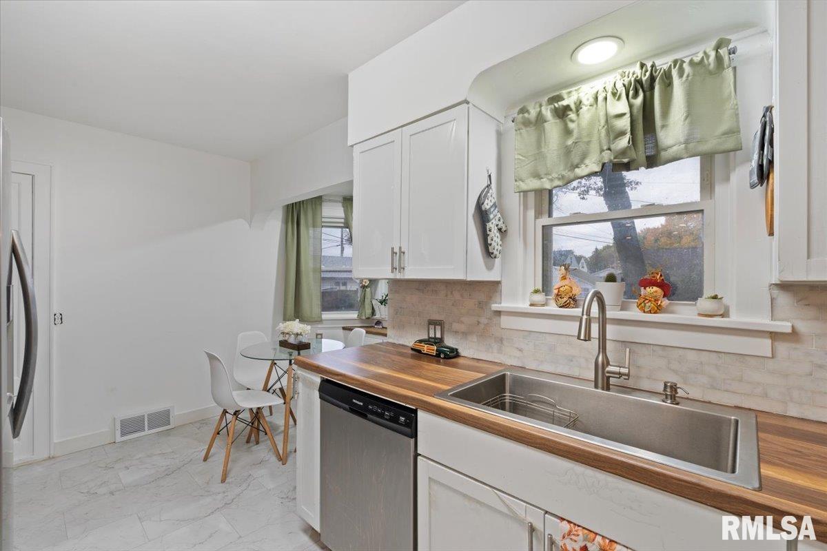 2332 14th Avenue Moline, IL 61265 - Photo 21 of 41