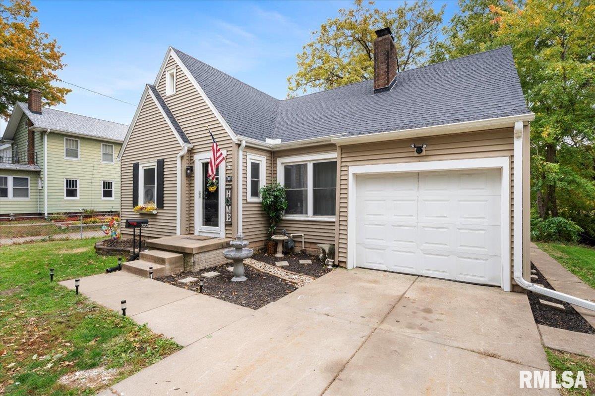 2332 14th Avenue Moline, IL 61265 - Photo 4 of 41