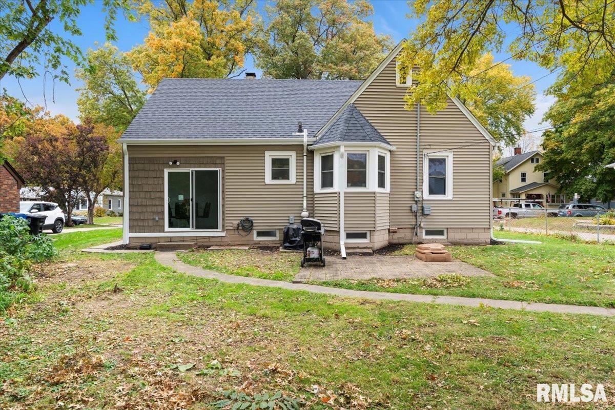 2332 14th Avenue Moline, IL 61265 - Photo 9 of 41