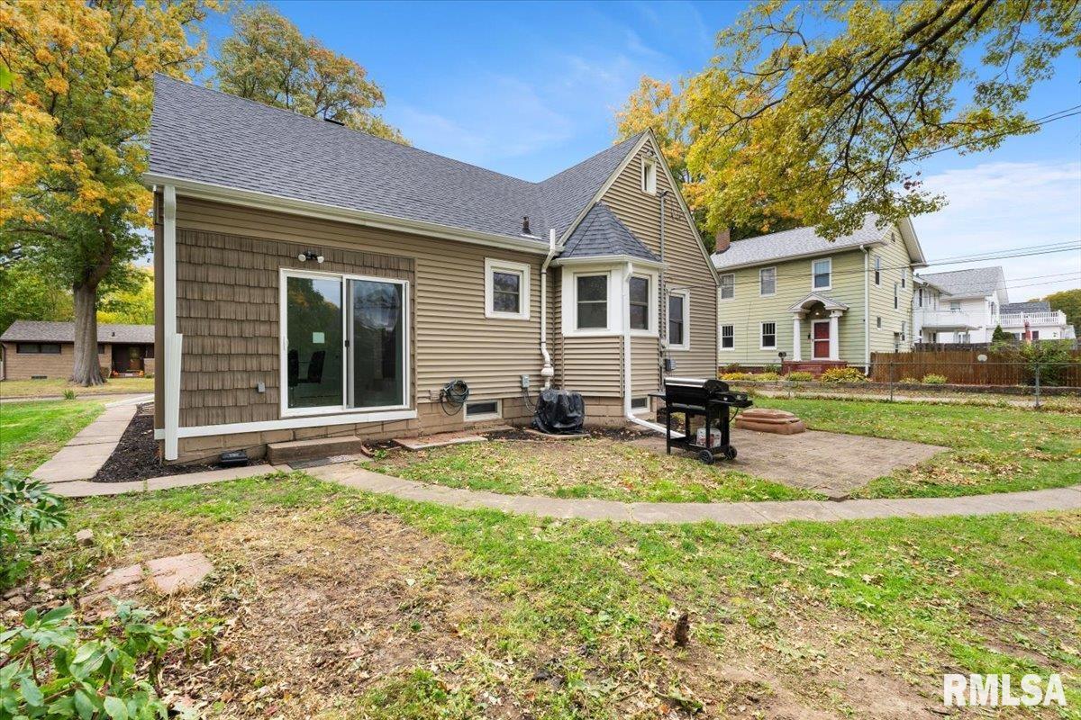 2332 14th Avenue Moline, IL 61265 - Photo 10 of 41