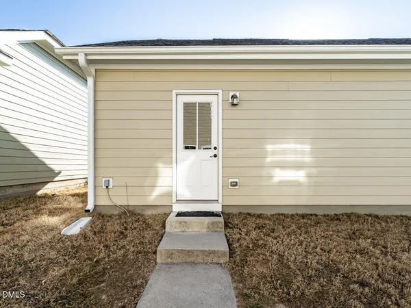 $2,100 | 309 Roundhouse Lane, Morrisville, NC 27560