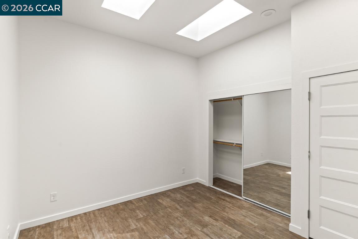 646 Hegenberger Road Oakland, CA 94621 - Photo 4 of 13