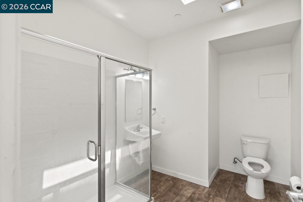 646 Hegenberger Road Oakland, CA 94621 - Photo 6 of 13
