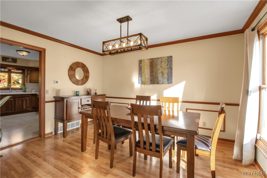 76 Southpoint Drive Lancaster, NY 14086 - Photo 18 of 45