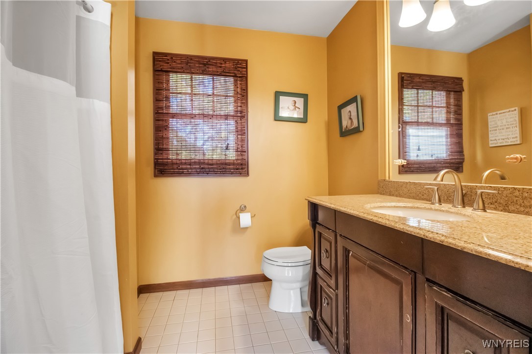 76 Southpoint Drive Lancaster, NY 14086 - Photo 27 of 45