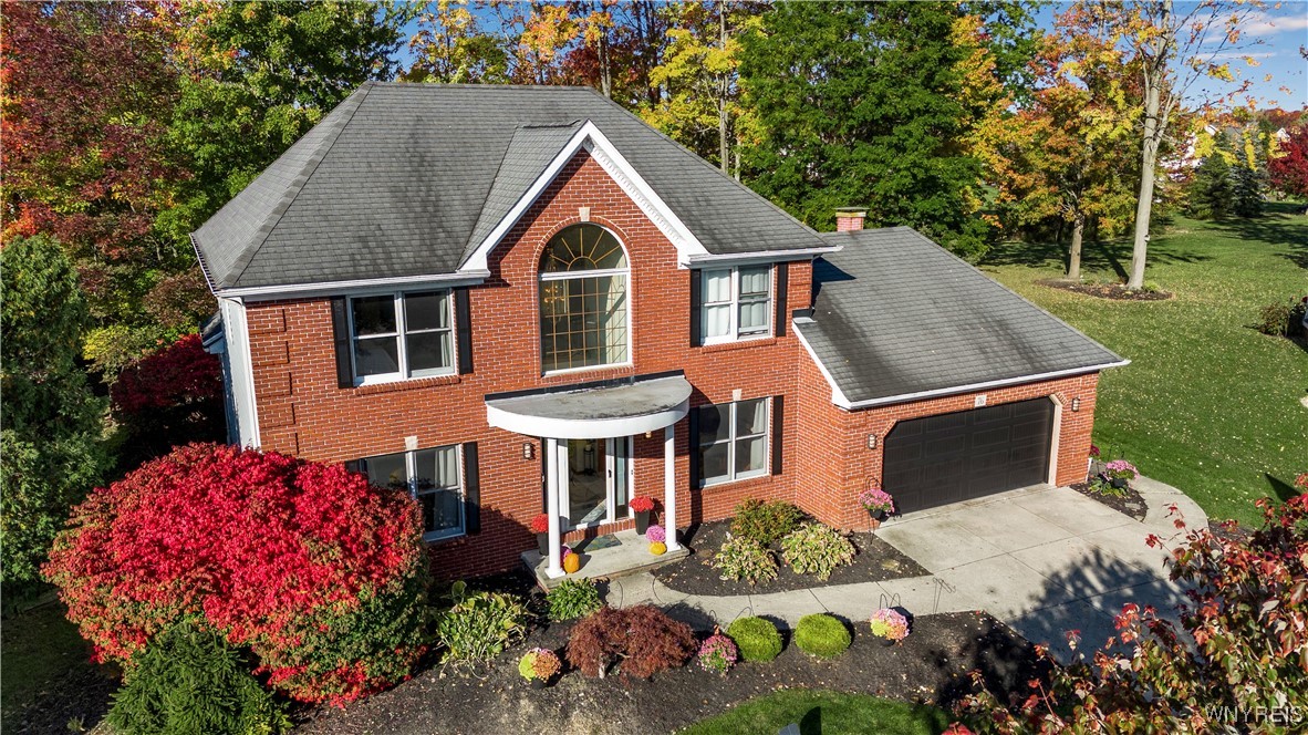 76 Southpoint Drive Lancaster, NY 14086 - Photo 3 of 45