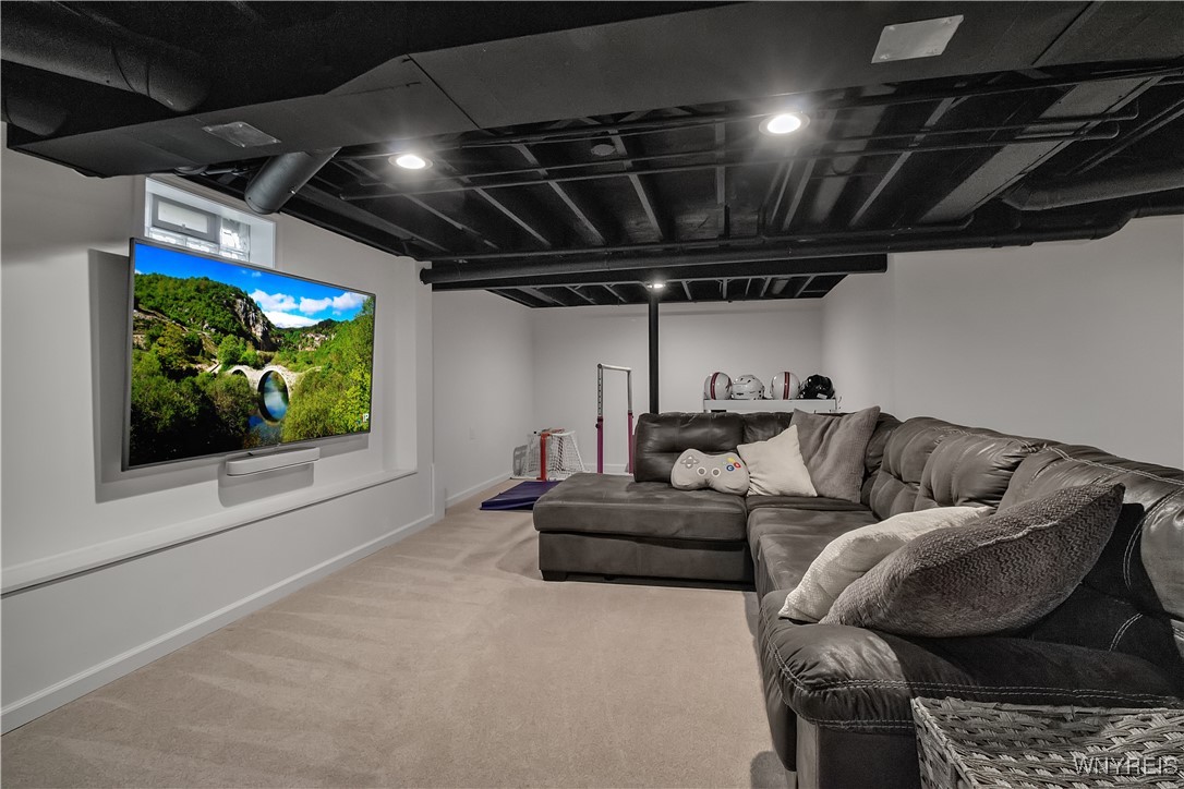 76 Southpoint Drive Lancaster, NY 14086 - Photo 35 of 45