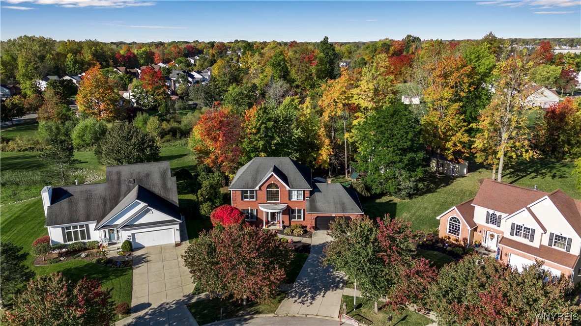 76 Southpoint Drive Lancaster, NY 14086 - Photo 4 of 45