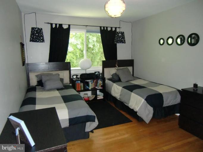 1818 Snowdrop Lane Silver Spring, MD 20906 - Photo 8 of 21 Bedroom #3