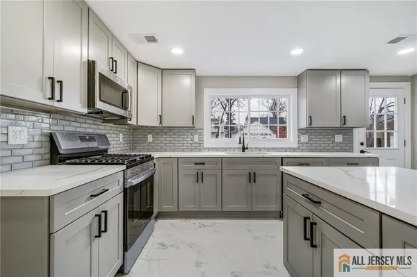 $669,000 | 28 Harvard Avenue, Avenel, NJ 07001