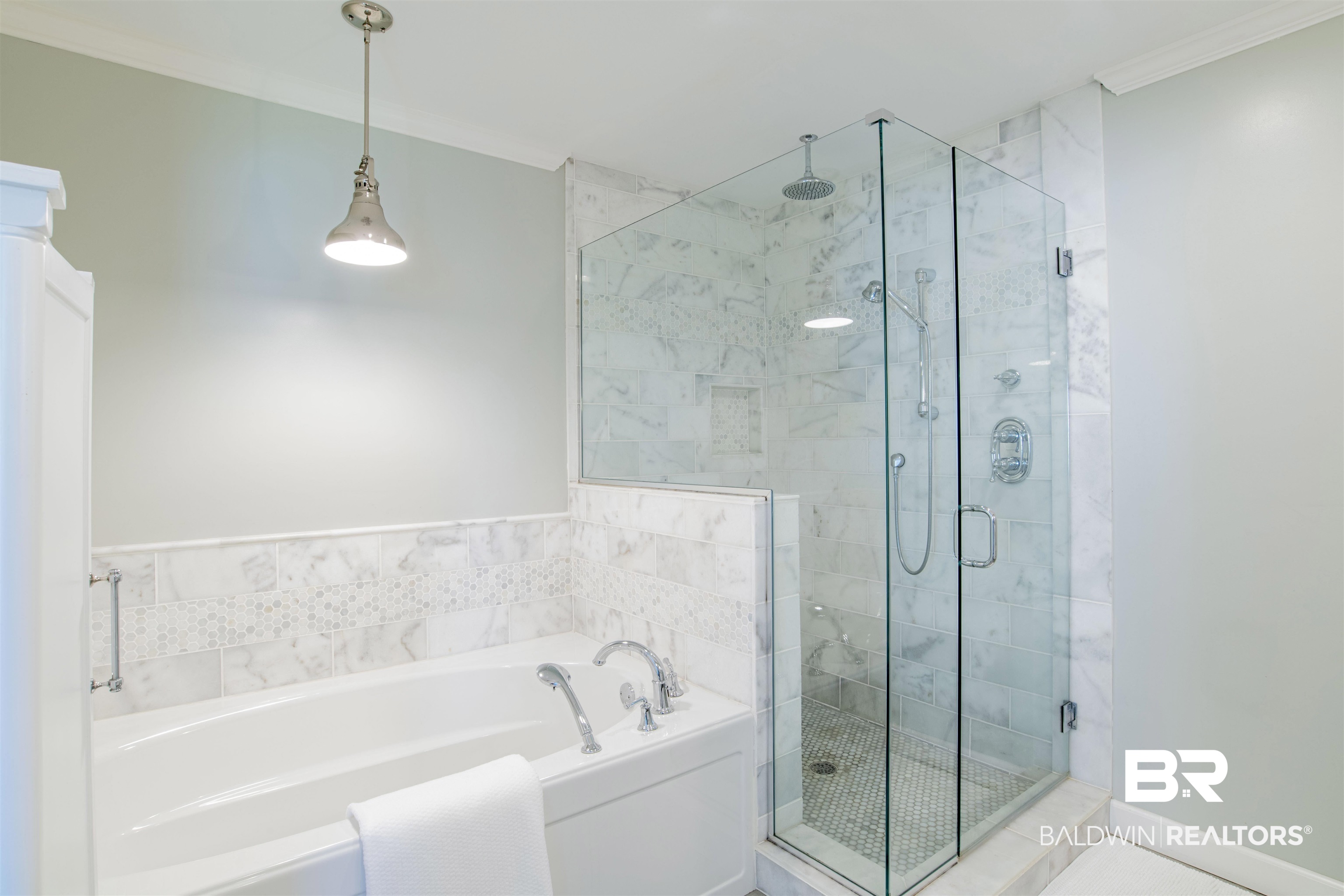 10225 Rebel Road Daphne, AL 36526 - Photo 18 of 43 Master Bath