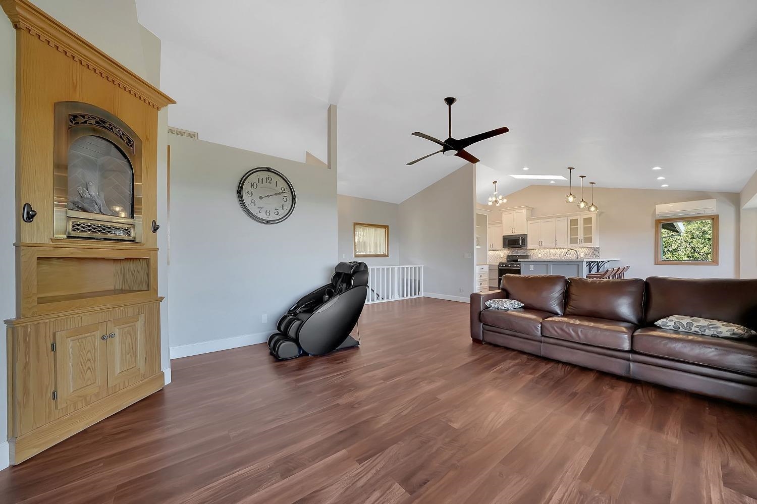 5569 Campfire Court Murphys, CA 95247 - Photo 11 of 57