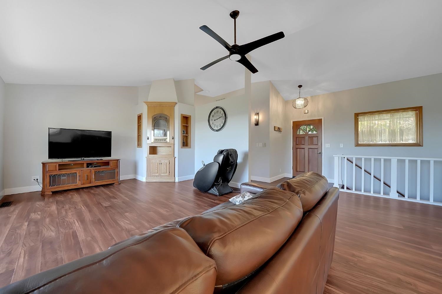 5569 Campfire Court Murphys, CA 95247 - Photo 15 of 57