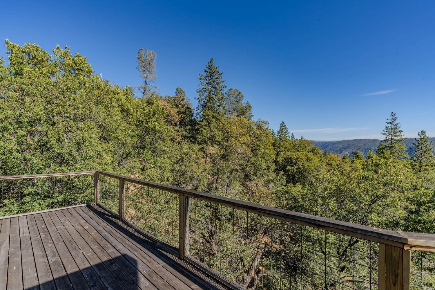 5569 Campfire Court Murphys, CA 95247 - Photo 6 of 57