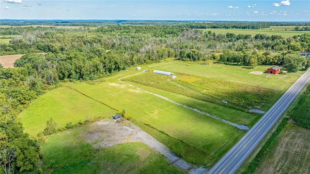 $105,000 | 4 County Road, Clifton Springs, NY 14432