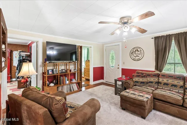 $257,000 | 125 Church Street, Howes Cave, NY 12092