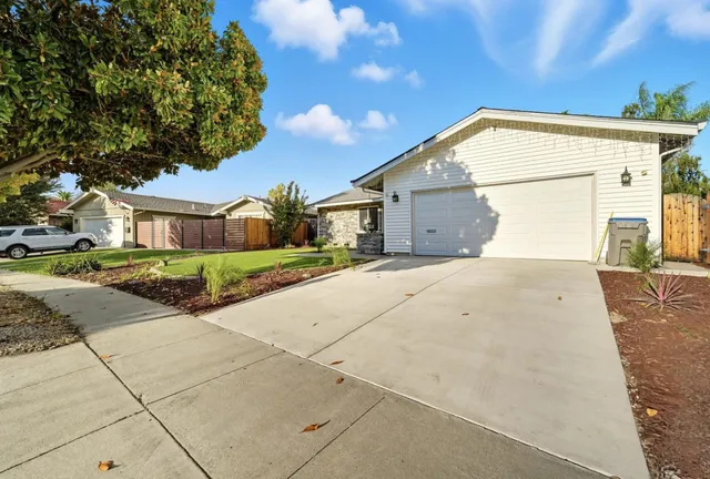 $1,649,000 | 521 Canton Drive, San Jose, CA 95123